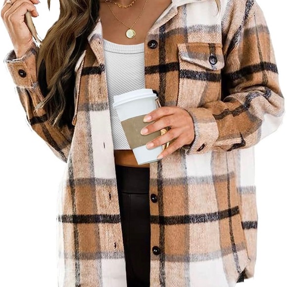 Tops - Women’s casual plaid flannel button down shirt